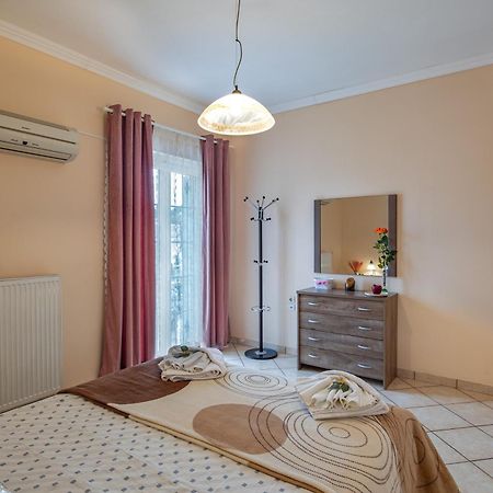 House Of Velenia - 2 Bedroom Apartment Near Old Town, Airport And Bus Station Corfu  Exterior photo